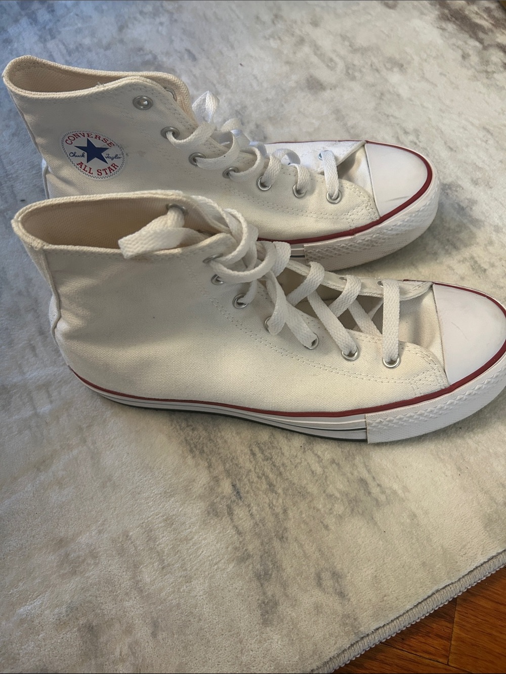 Converse women White High-Top Sneakers with Red Trim